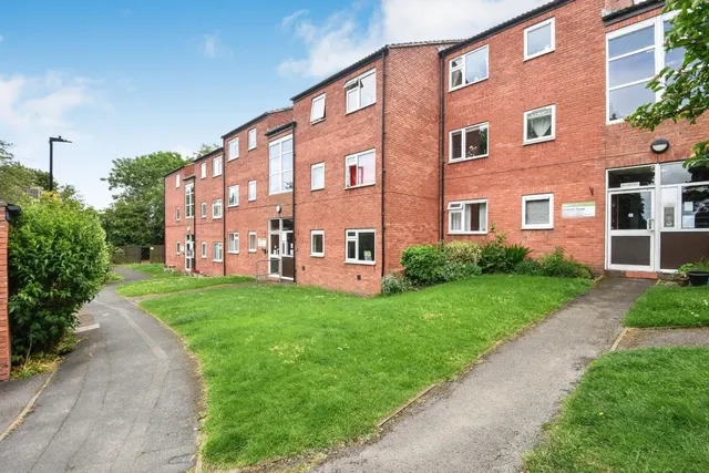 Bramham Drive, Harrogate, photo 1