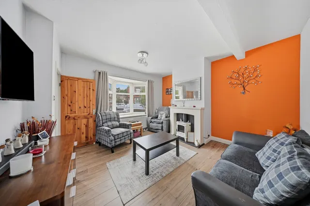Alexandra Road, Worsley, M28, photo 2