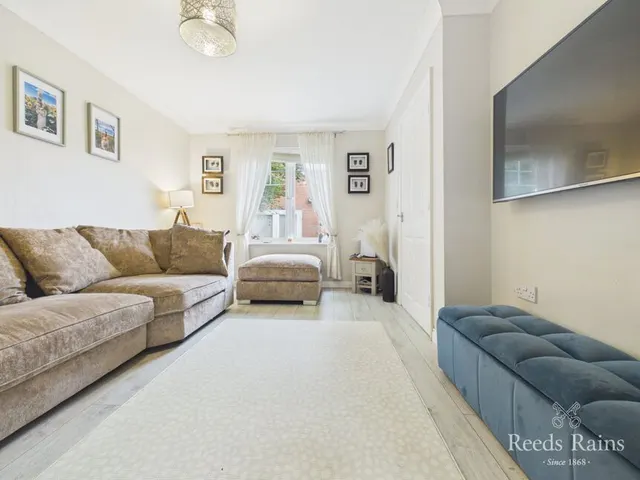 Howard Close, West Cornforth, DL17, photo 2