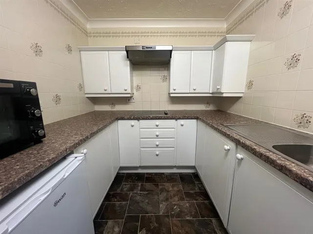Worcester Road, Malvern, WR14, photo 3