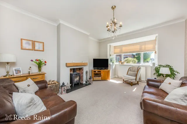 Photo 3 — Clifford Road, Macclesfield, Cheshire, SK11