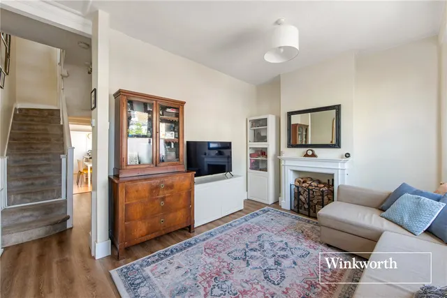 Long Lane, Finchley, N3, photo 1
