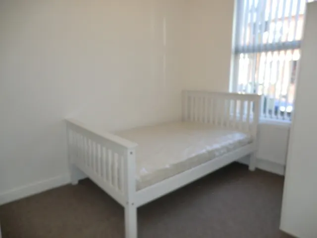1 bedroom property — Ensuite rooms to Move in Instantly