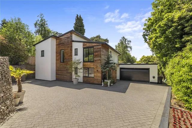 Maywood Drive, Camberley, GU15, photo 1