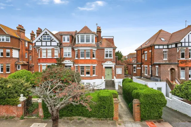 Darley Road, Eastbourne, photo 1