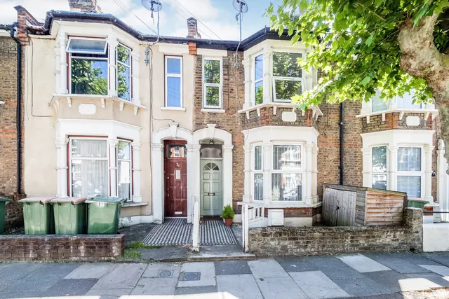 Walton Road, Plaistow, London, England, E13, photo 1