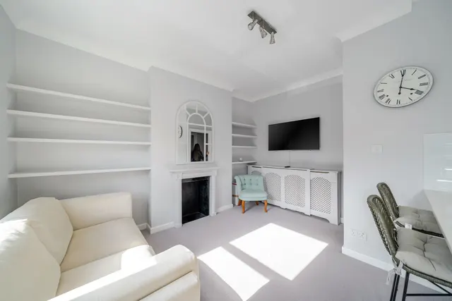 Haldon Road, Wandsworth, SW18, photo 1