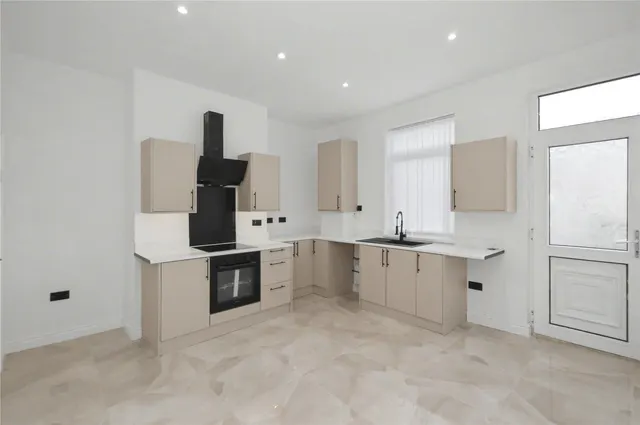 Haigh View, Rothwell, LS26, photo 3