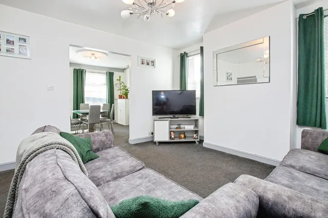John Street, Sutton-in-Ashfield, NG17, photo 2