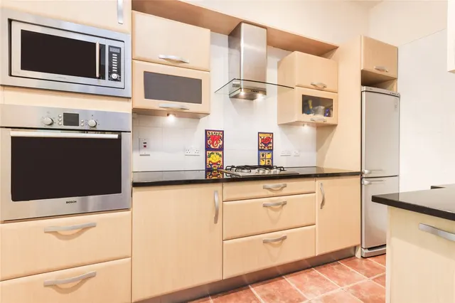 Fitzjohns Avenue, Hampstead, NW3, photo 2