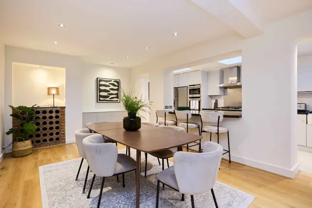 Photo 3 — Strathearn Place, London, W2