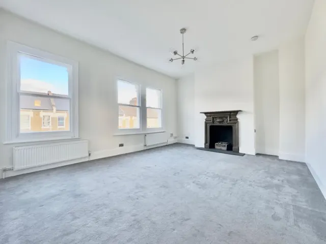 Photo 2 — Portnall Road, Queens Park, W9 3BJ