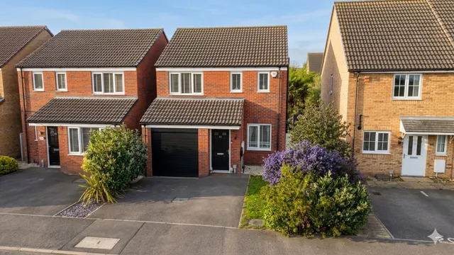 Jubilee Drive, MARKET DEEPING, Peterborough, PE6, photo 1