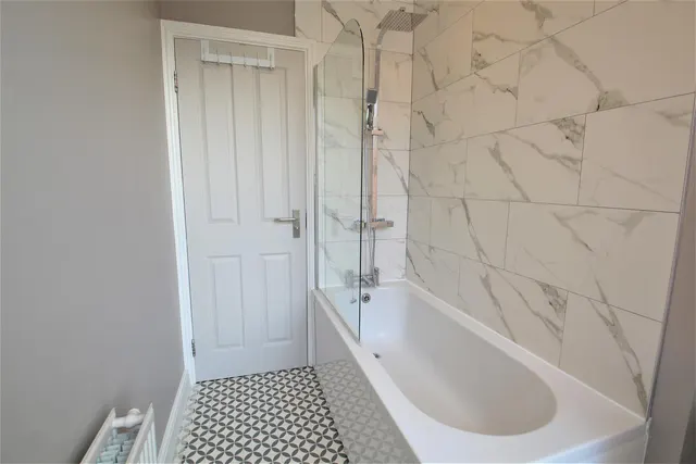 Cross Chapel Street, Headingley, LS6, photo 3