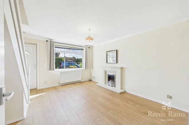 Churchfield, Shevington, WN6, photo 3