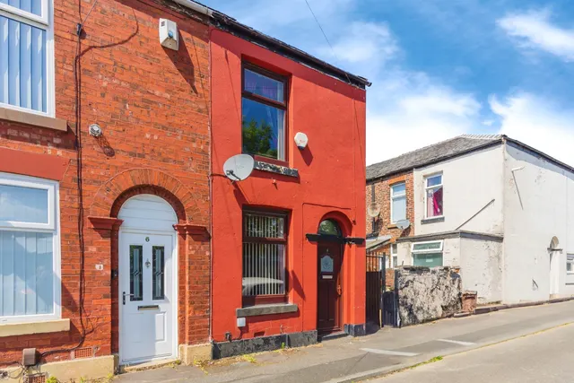 Photo 3 — Pilling Street, Manchester