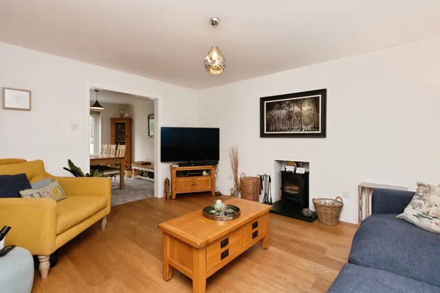 Windmill Field, Windlesham, GU20, photo 2