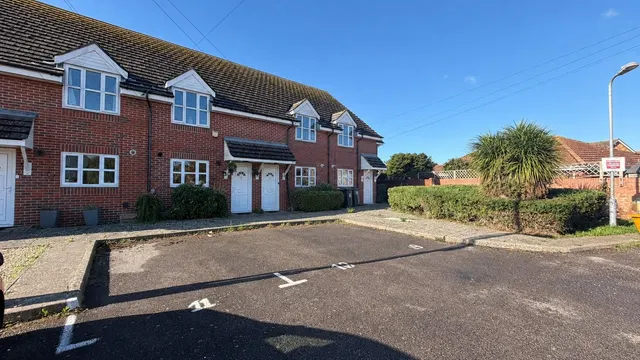 Friary Close, Alverstoke, photo 1