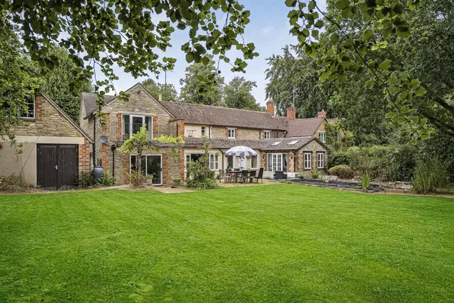 Abingdon Road, Tubney, photo 1
