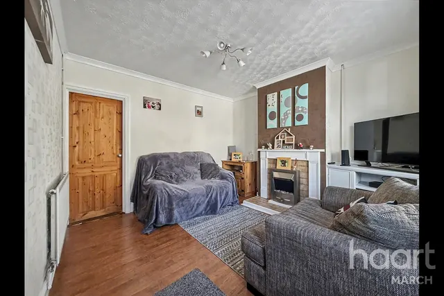 Huntingdon Road, Chatteris, PE16, photo 2