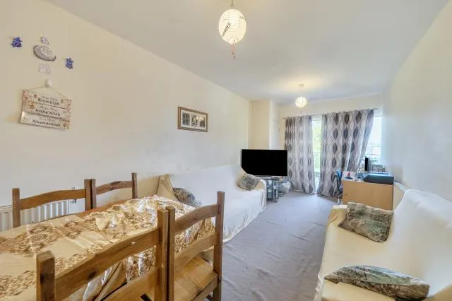 Blackburn Close, Headington, OX3, photo 2