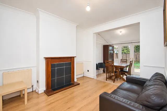 Westminster Gardens, Barking, IG11, photo 2