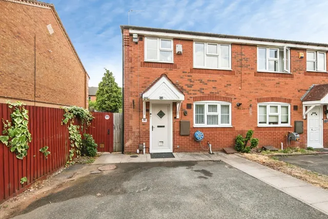 Elmore Close, Fordbridge, Birmingham, West Midlands, B37, photo 1