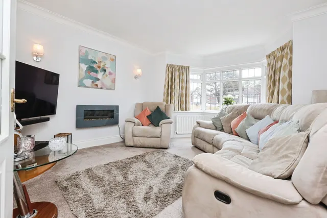 Bradford Road, Birmingham, B36, photo 3