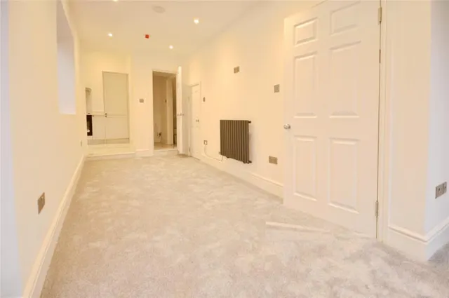 York Street, Canton, CF5, photo 2