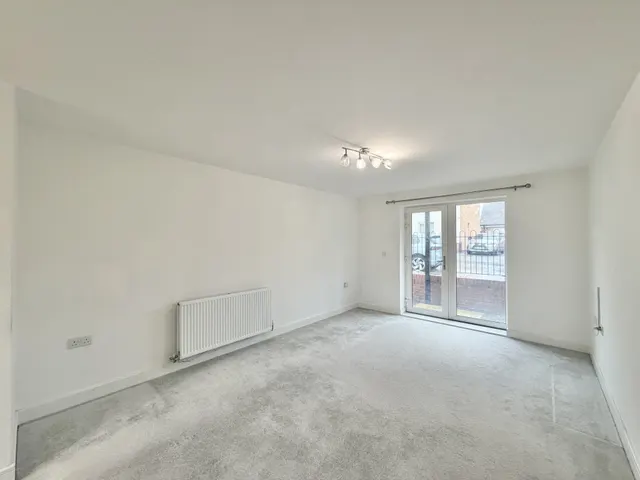 Whitecastle Way, Kingsmead, MK4, photo 3