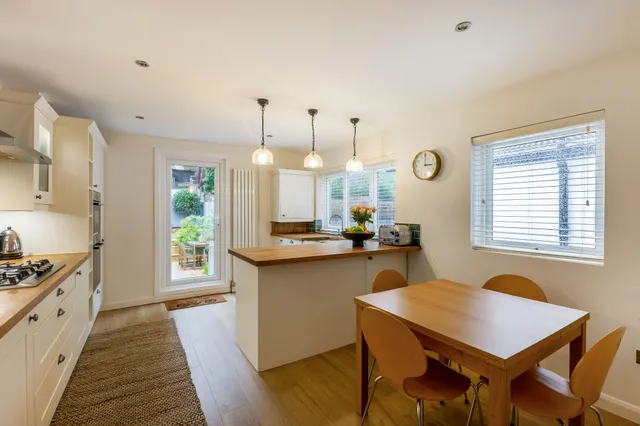 Hillcourt Road, London, SE22, photo 3