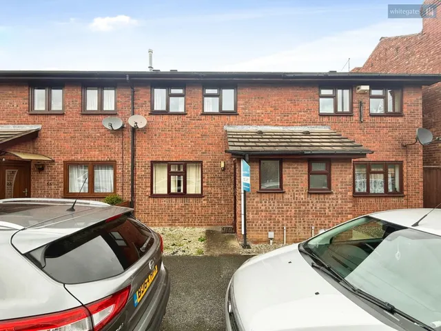 Myrtle Street, Crewe, CW2, photo 1