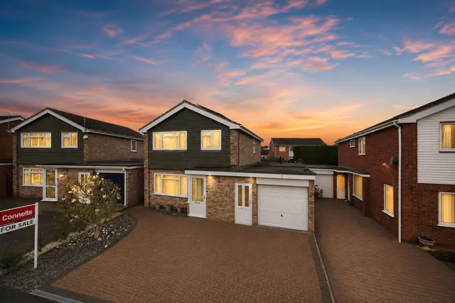 Sutherland Close, Taunton, TA1, photo 1