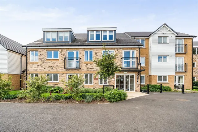 Reedham Road, Burnham, SL1, photo 1
