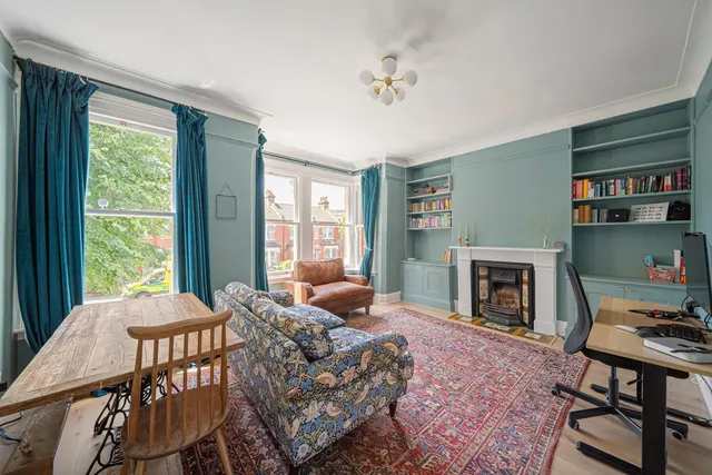 Clive Road, London, SE21, photo 2