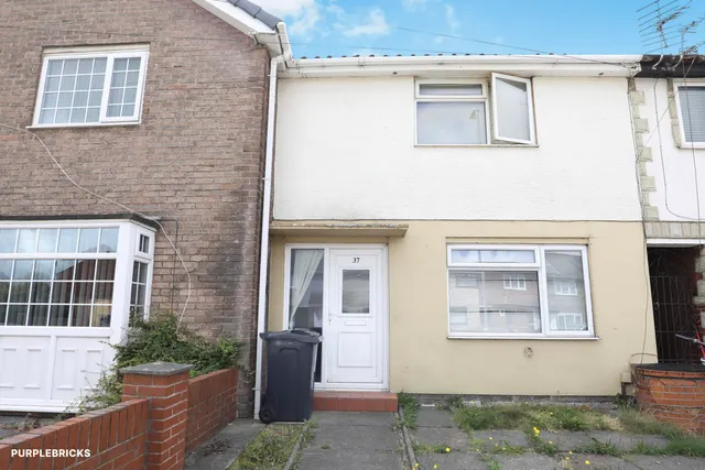 Windermere Drive, Liverpool, L33, photo 1