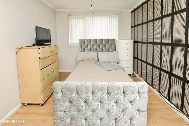 Windermere Drive, Liverpool, L33, photo 3