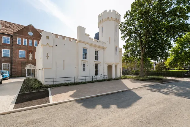 Ellis Close, Southsea, PO5, photo 1