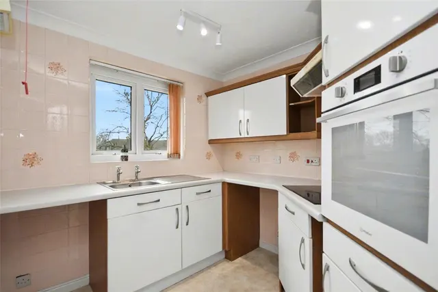 Primrose Court, Primley Park View, LS17, photo 3