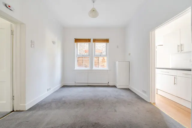 Photo 3 — Blandford Road, Beckenham, BR3