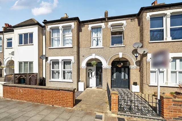1 bedroom flat — Blandford Road, Beckenham, BR3
