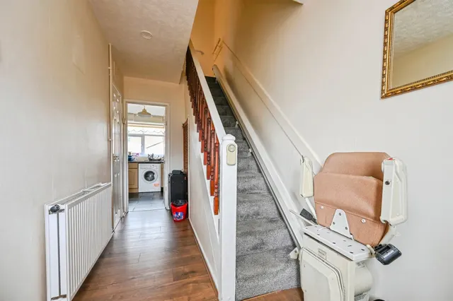 Alderfield Drive, Liverpool, L24, photo 2