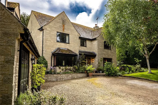 Mawles Lane, Shipton-under-Wychwood, OX7, photo 1