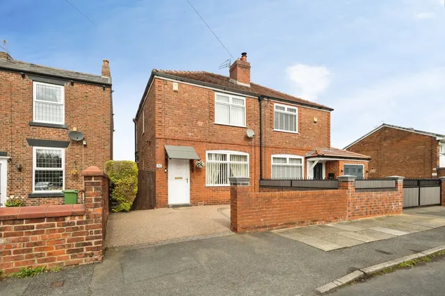 Tib Street, Denton, Manchester, Greater Manchester, M34, photo 1