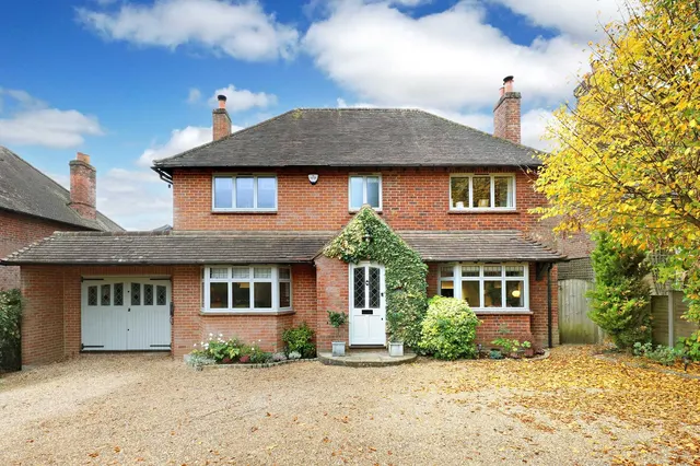 Hazlemere Road, Penn, HP10, photo 1
