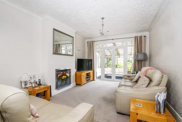 Photo 2 — Tyndall Road, Welling