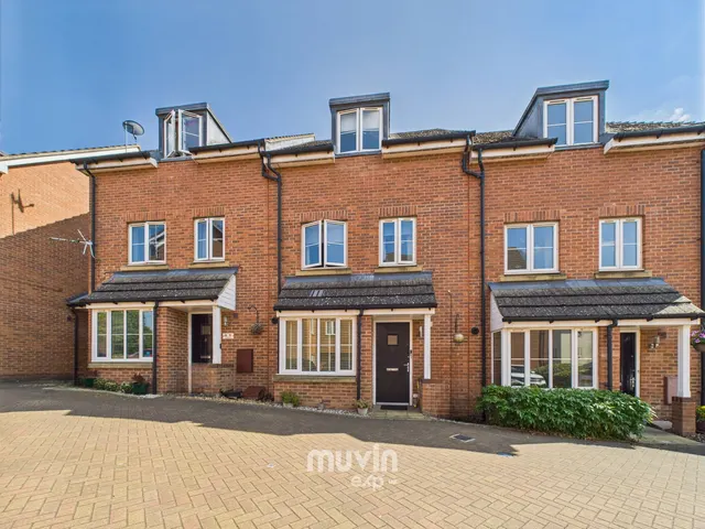 Perryfields, Braintree, CM7 1FW, photo 1