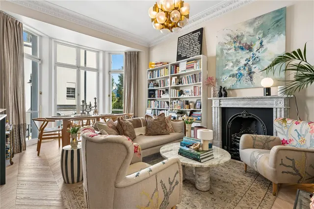 Colville Terrace, London, W11, photo 1