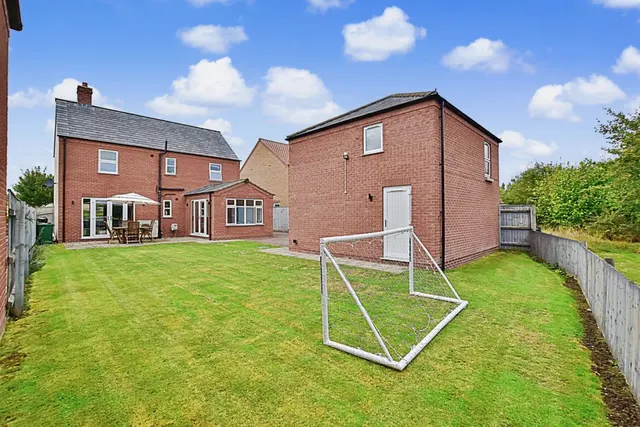 Hutton Way, Market Rasen, photo 3
