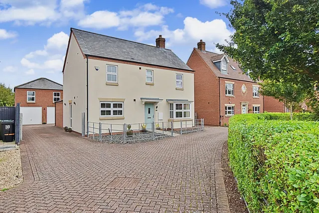 Hutton Way, Market Rasen, photo 1